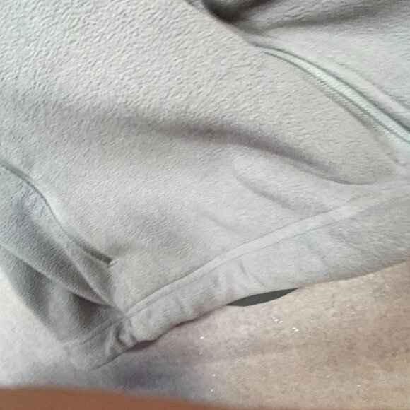 L.L. Bean Mens Gray Fleece Jacket L Reg Full Zip Outerwear With Black Accents - Picture 10 of 16